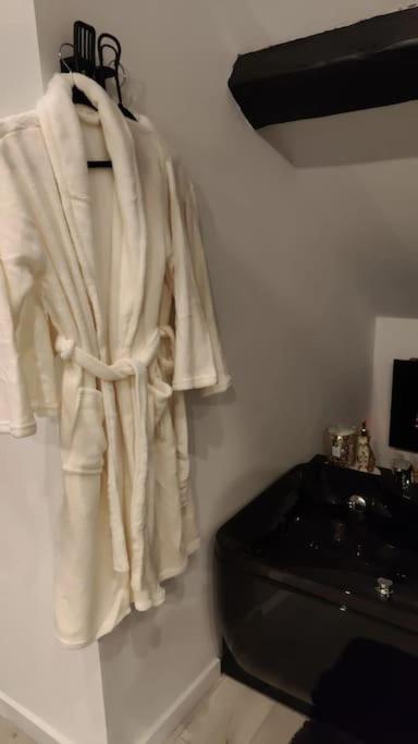 Logement Romantique Et Cosy Charleroi Zewnętrze zdjęcie